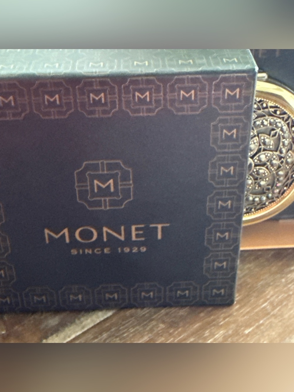 Monet Gold and Black Filigree Compact with Clear Rhinestones - Picture 6 of 6